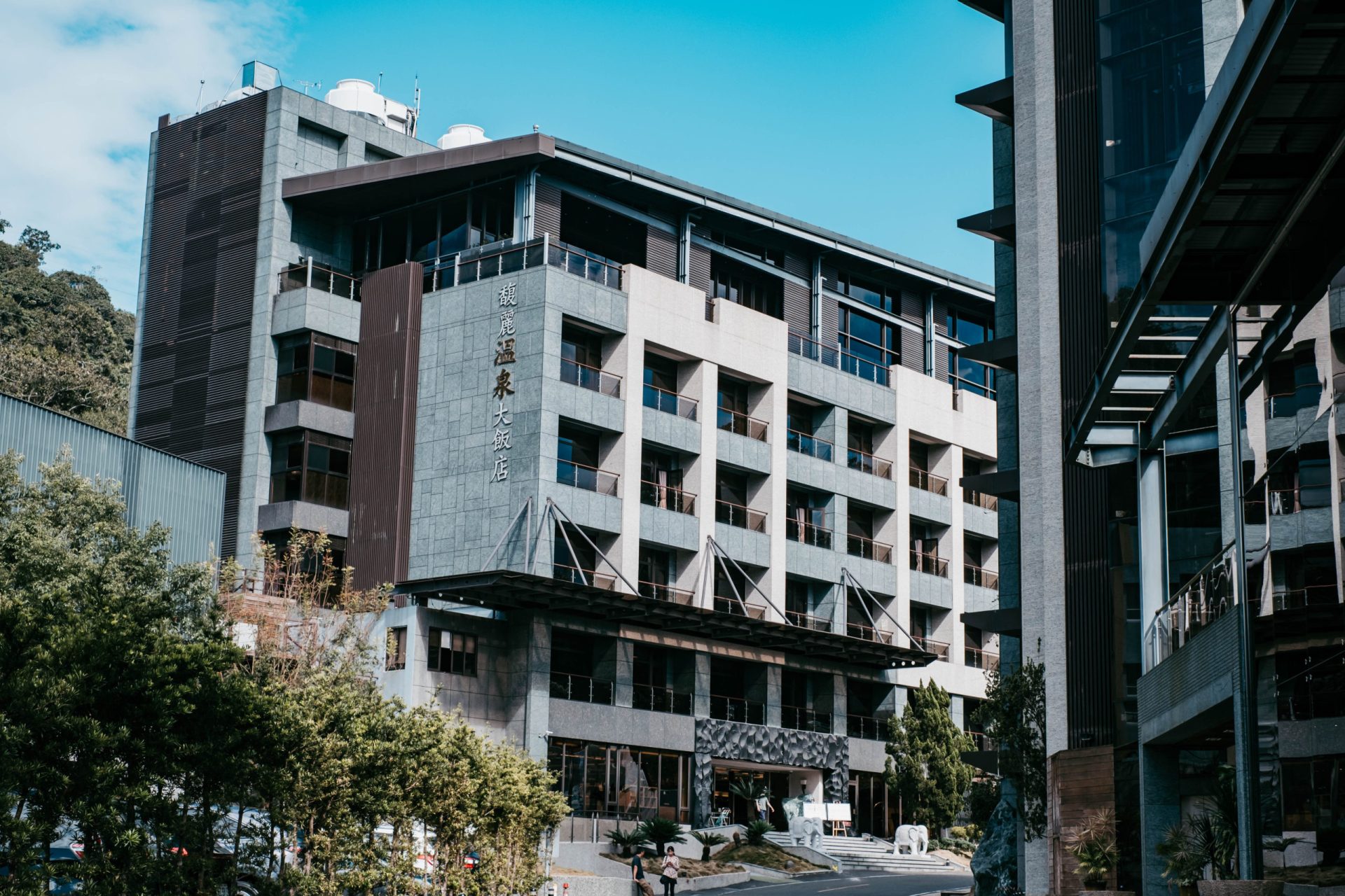 下港女子寫有路用的遊記 南投日月潭 馥麗溫泉大飯店 雙人獨立湯屋 悠閒單車收攬日月潭風光與英式下午茶一次滿足